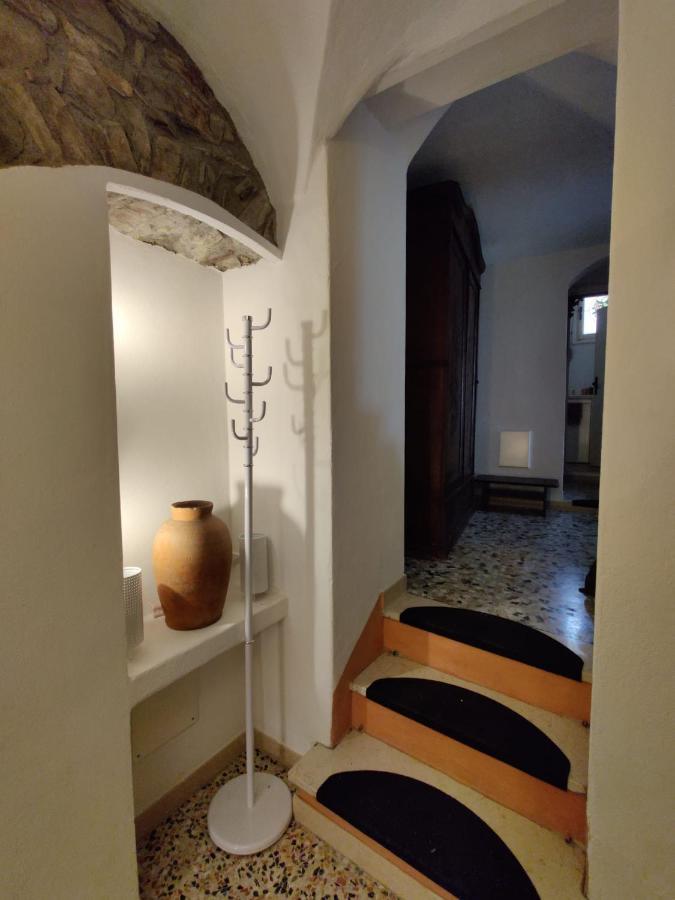 Casa Del Gufo Apartment Perinaldo Luaran gambar